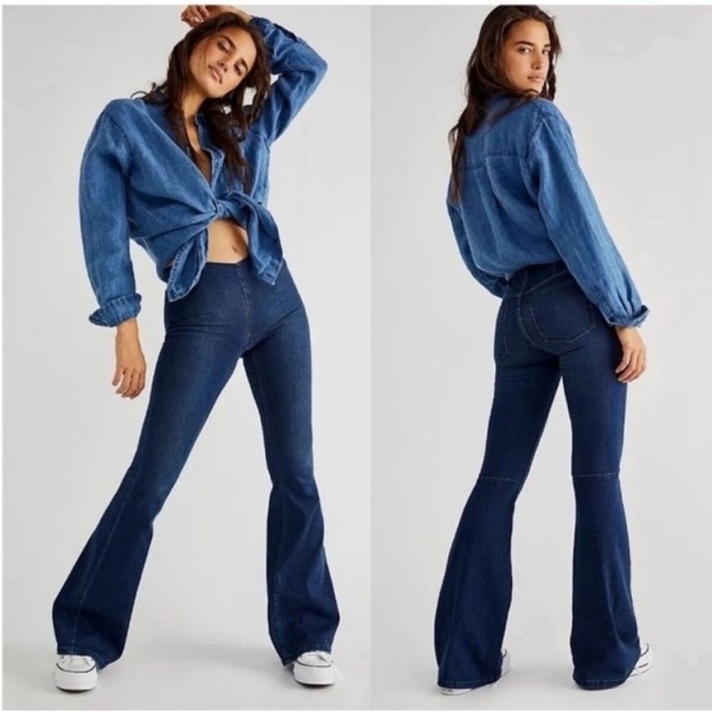 Free People Penny Flare Pull-on Jeans Sz 25  Denim Stretch Bell Bottoms